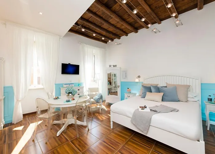 Apartment Capo Le Case, Romantic Flat Near Spanish Steps Rome