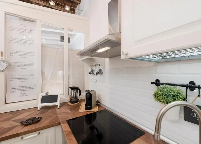 Capo Le Case, Romantic Flat Near Spanish Steps Apartment Rome